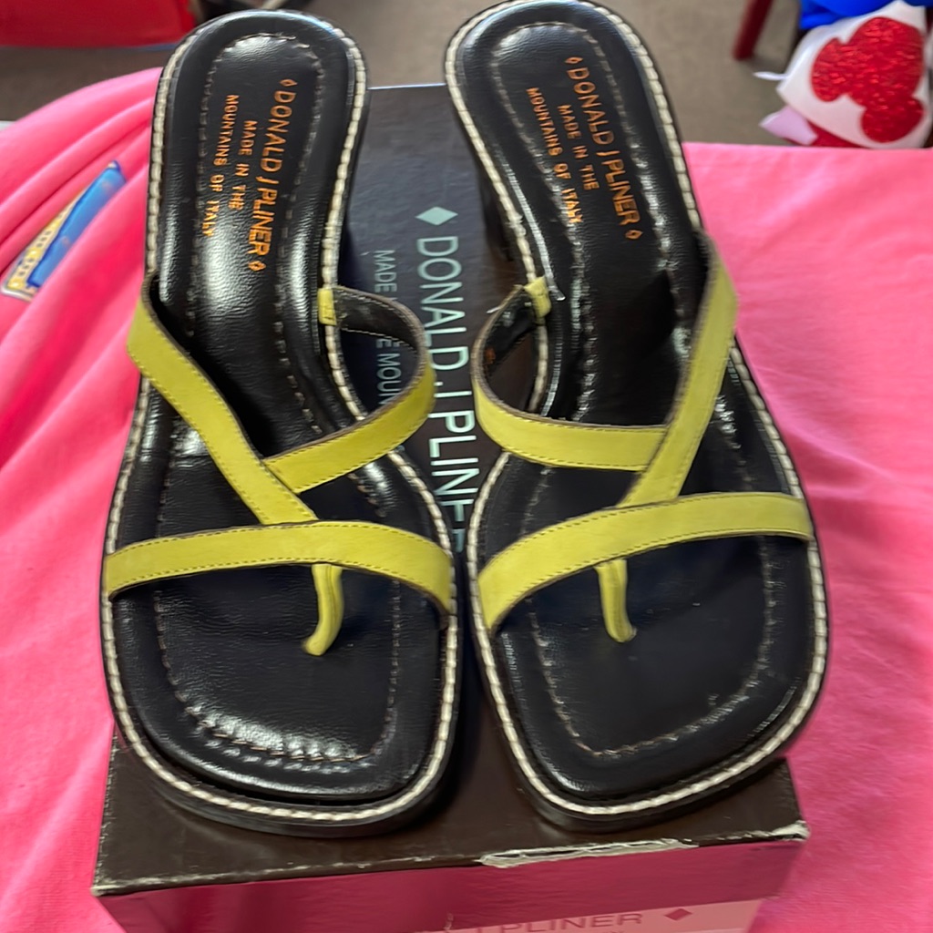 Donald J Pliner Heel Sandals